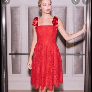 Gal Meets Glam Lucia red holiday dress